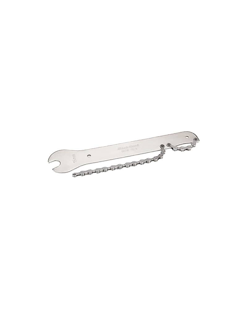 Park Tool Chain Whip with 15mm Pedal Wrench Tool (HCW-16.3) 1 Park Tool Chain Whip with 15mm Pedal Wrench Tool HCW 16.3 1