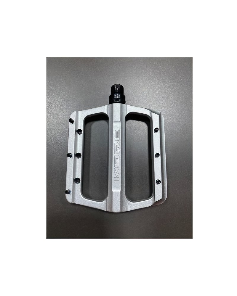 Kore Rivera Pedals 8 Kore Rivera Silver 2 min
